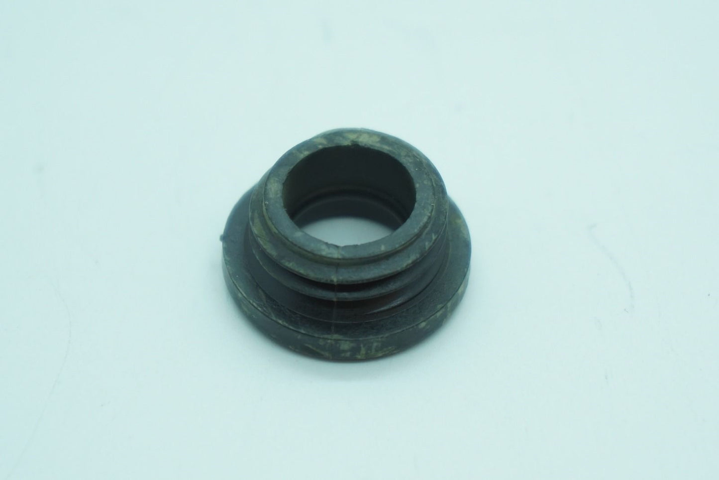 Genuine OEM Briggs & Stratton Part # 281370S Dipstick Tube Seal