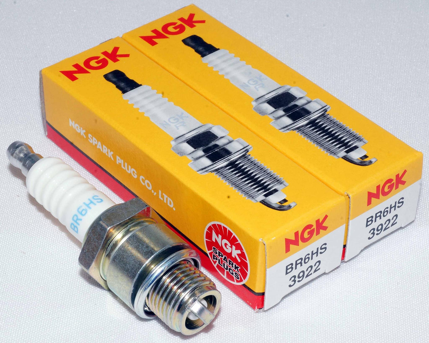 Genuine OEM NGK Part # BR6HS Spark Plug 2 Pack