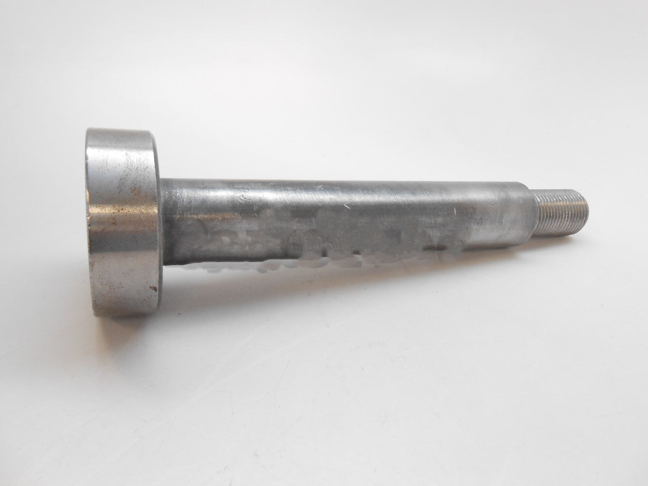 Genuine OEM Toro Part # 110-0726 Spindle Shaft
