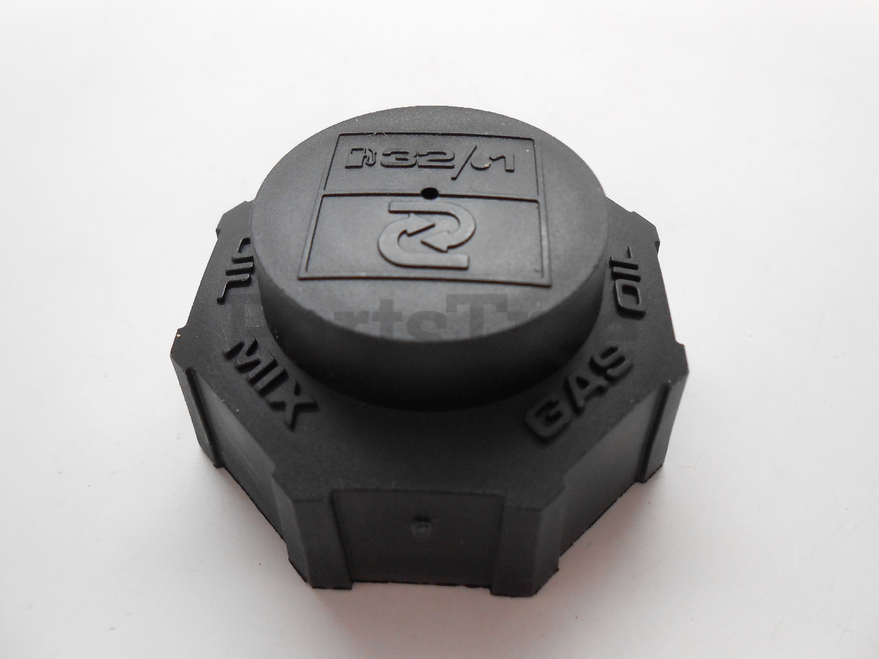 Genuine OEM Toro Part # 682755 Fuel Cap