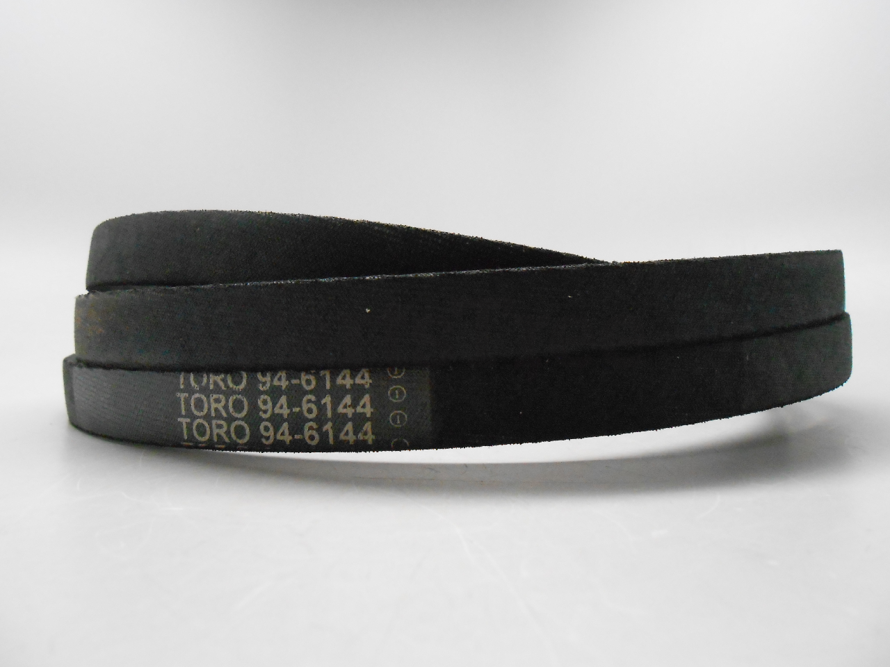 Genuine OEM Toro Part # 94-6144 52" Deck V Belt