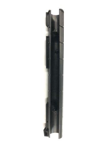 GENUINE OEM TORO PART # 105-6841 RH GUIDE FOR 22" RECYCLERS & SUPER RECYCLERS