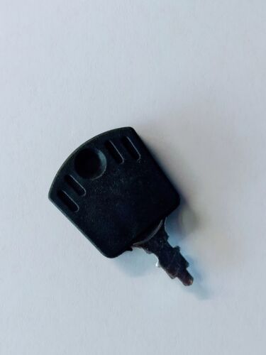 NEW GENUINE OEM TORO PART# 700918 LAWNMOWER IGNITION KEY